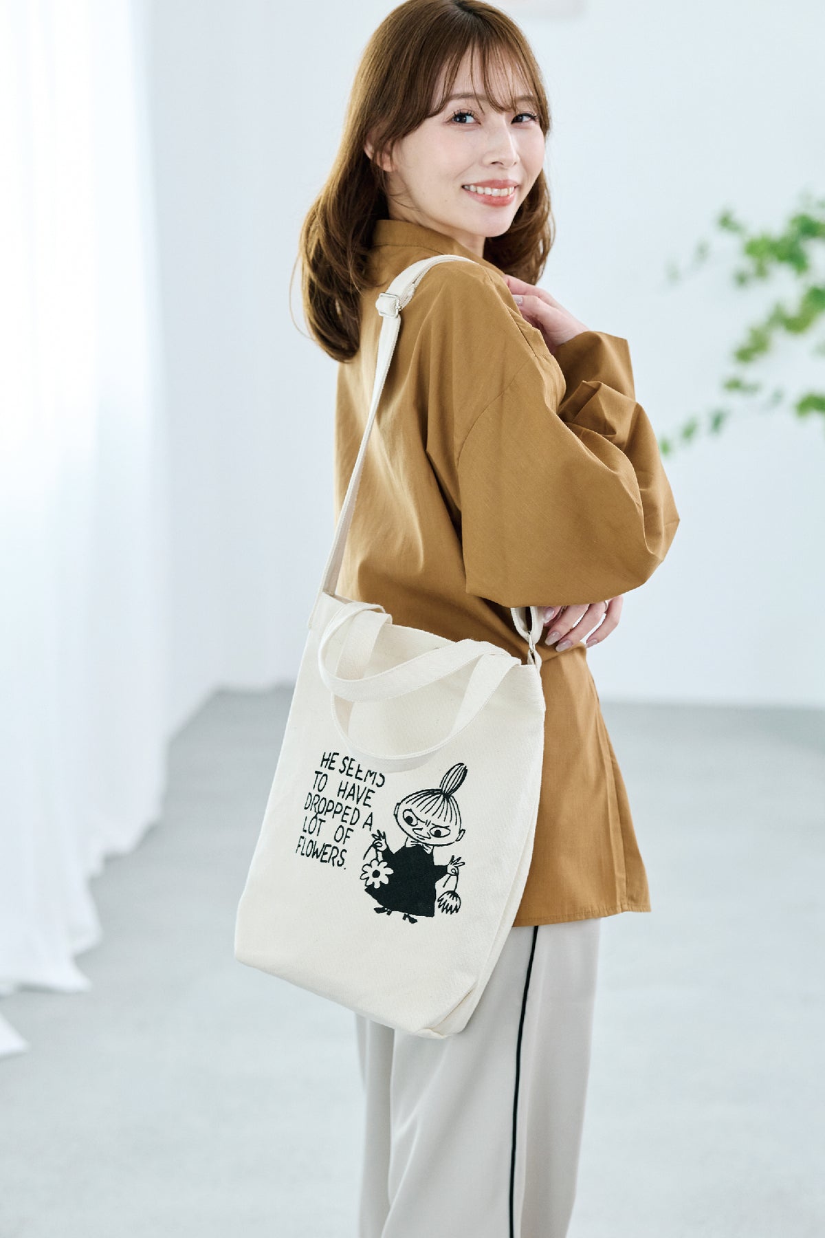 MOOMIN トートバッグ 綿 レディース ショルダーバッグ 帆布 斜めがけバッグ 軽量